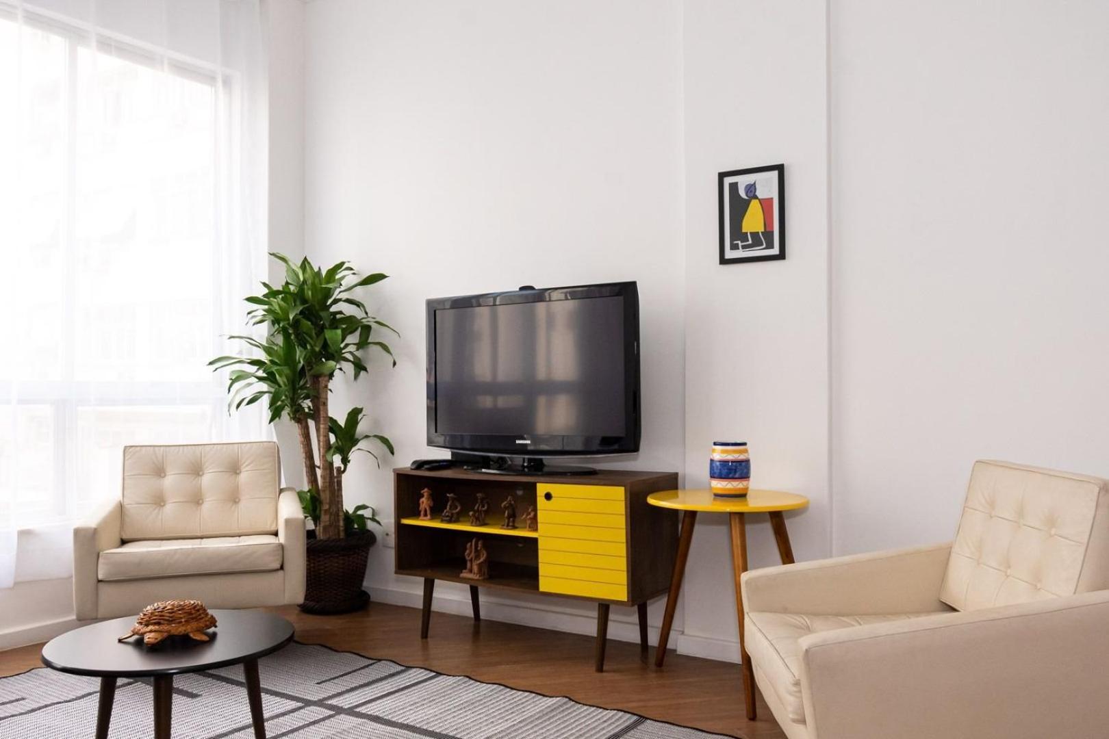 Apartamento De 3 Quartos Em Copacabana | Cl 91/302