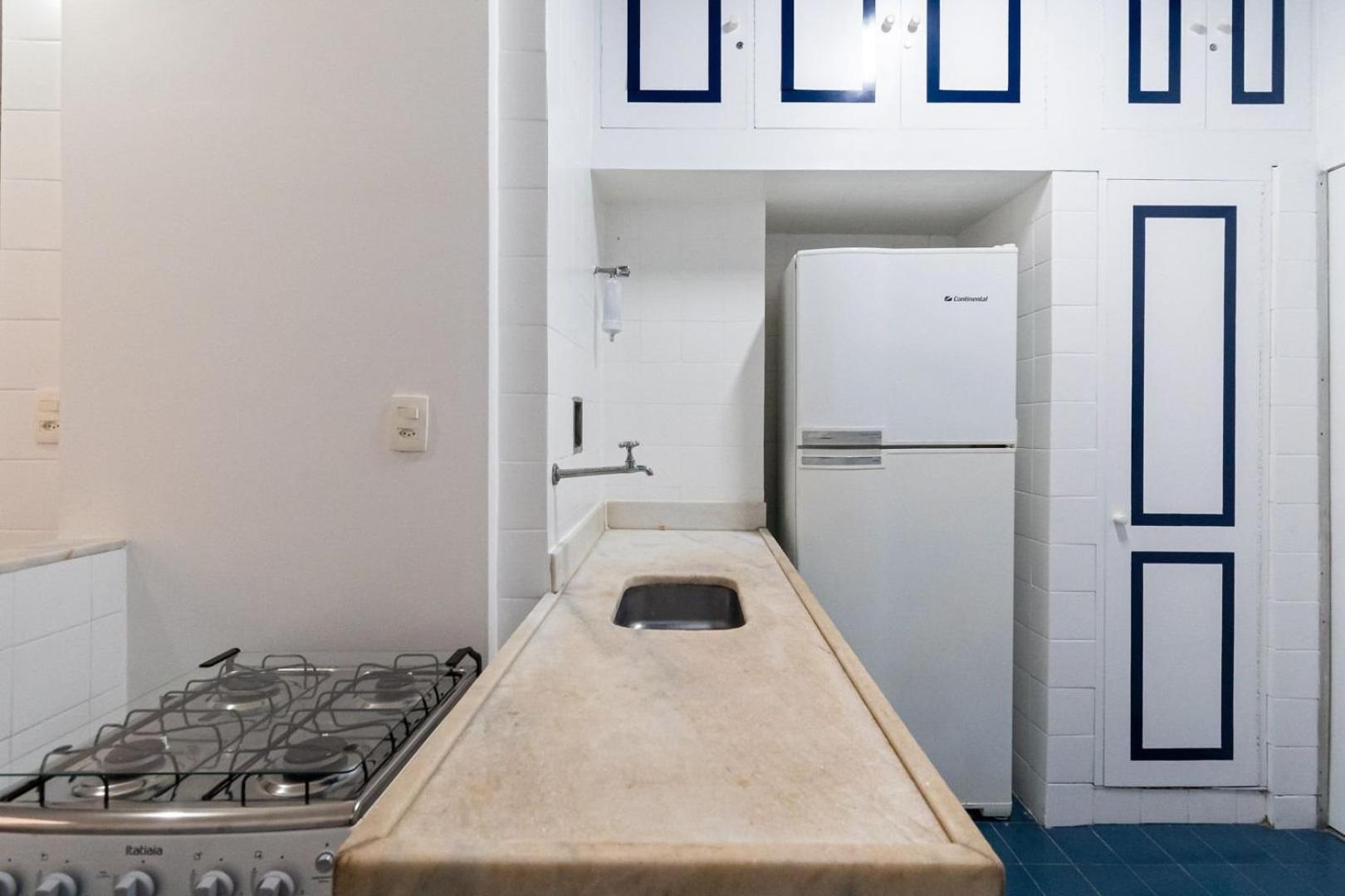 Apartamento Omar Do Rio - Cl 91/302: 3qtos No Arpoador C/ Internet 250mbps + Workstation, A 250 Metros Da De Copacabana E 500 Metros Da De Ipanema, 400 Metros Do Metrô General Osório *